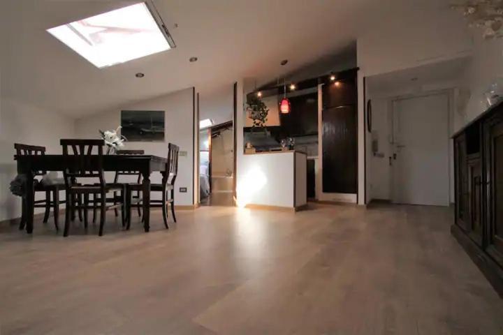 Apartament Accogliente Mansarda Nel Cuore Dell Antica Livorno Zewnętrze zdjęcie