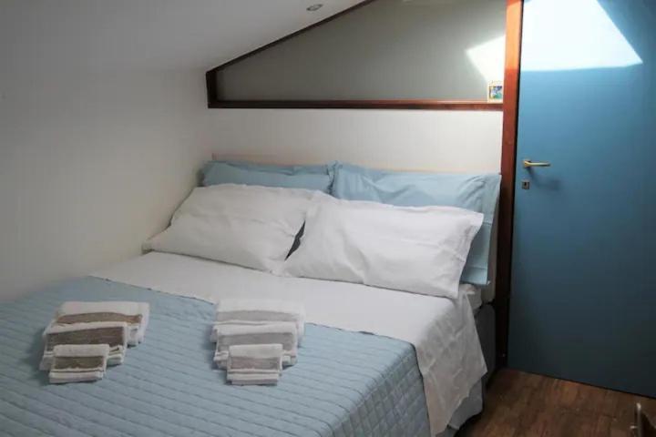 Apartament Accogliente Mansarda Nel Cuore Dell Antica Livorno Zewnętrze zdjęcie